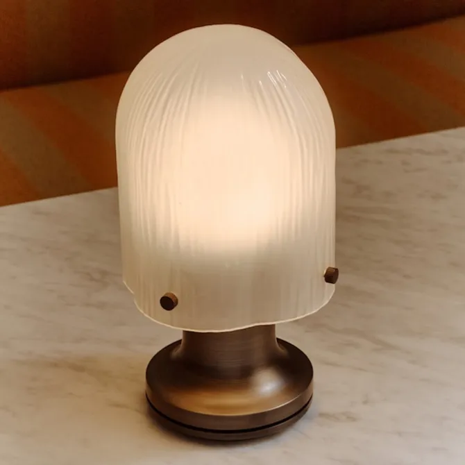 Seine bærbar bordlampe
