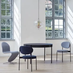 Serie 430 Table Black