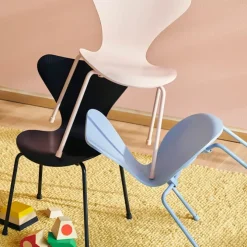 Series 7 barnestol 3107 askfiner stålram pulverlakkert