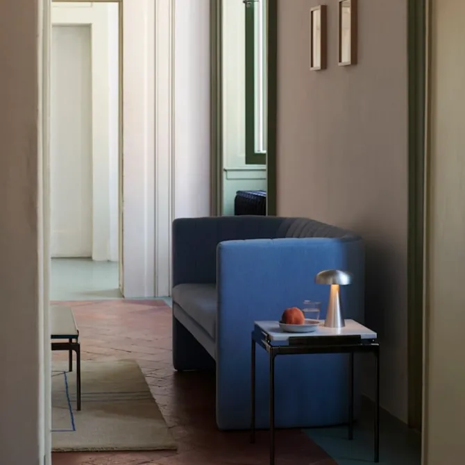 Sett Side Table LN11