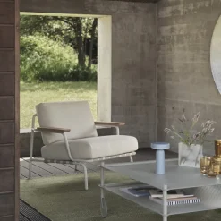 Settle lounge chair