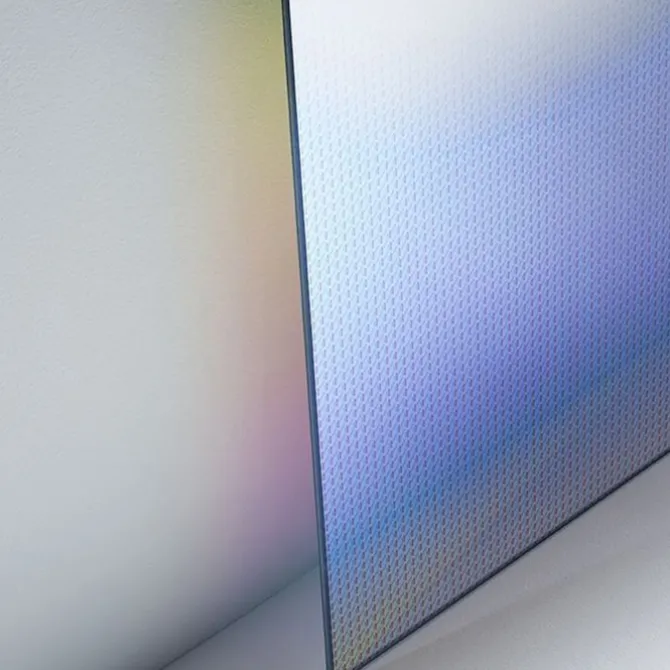 Shimmer Mirror