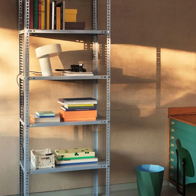Slant bordlampe
