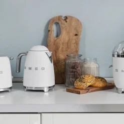 Smeg Electric Kettle Matt White