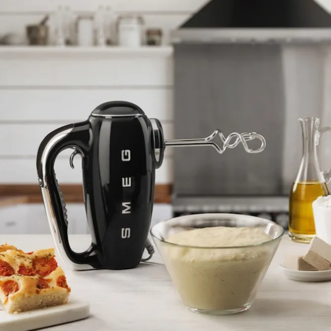Smeg Hand Mixer