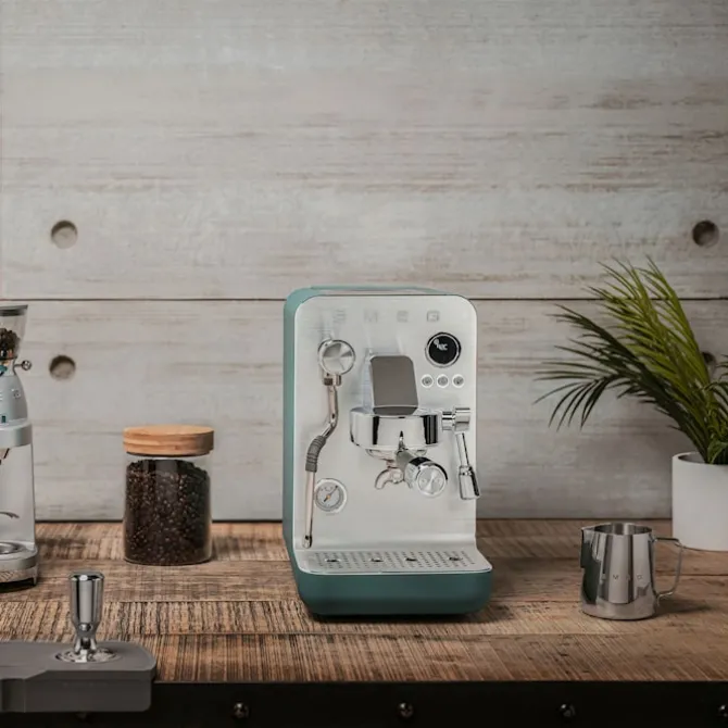 Smeg Mini Espresso Coffee Machine