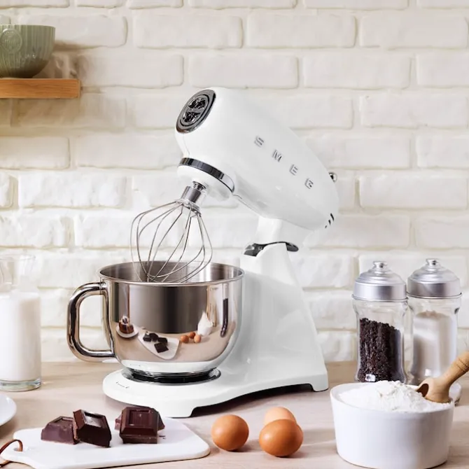 Smeg Stand Mixer Full Color White