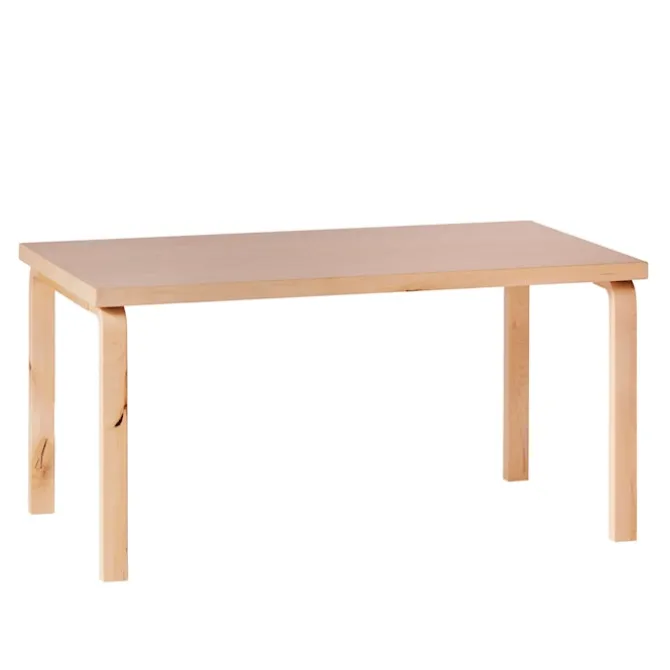 Spesialutgave av Aalto Table 82A Wild Birch, signert Formafantasma