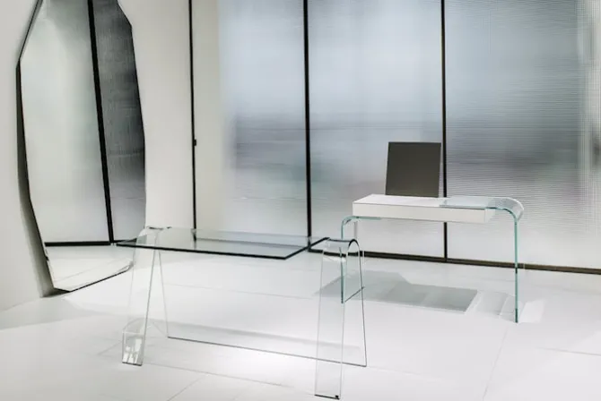 Strata Desk