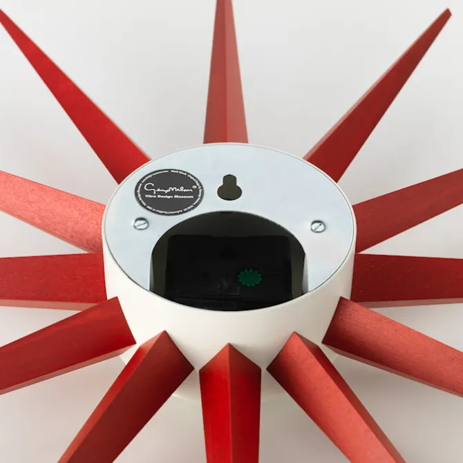 Sunburst Clock veggklokke