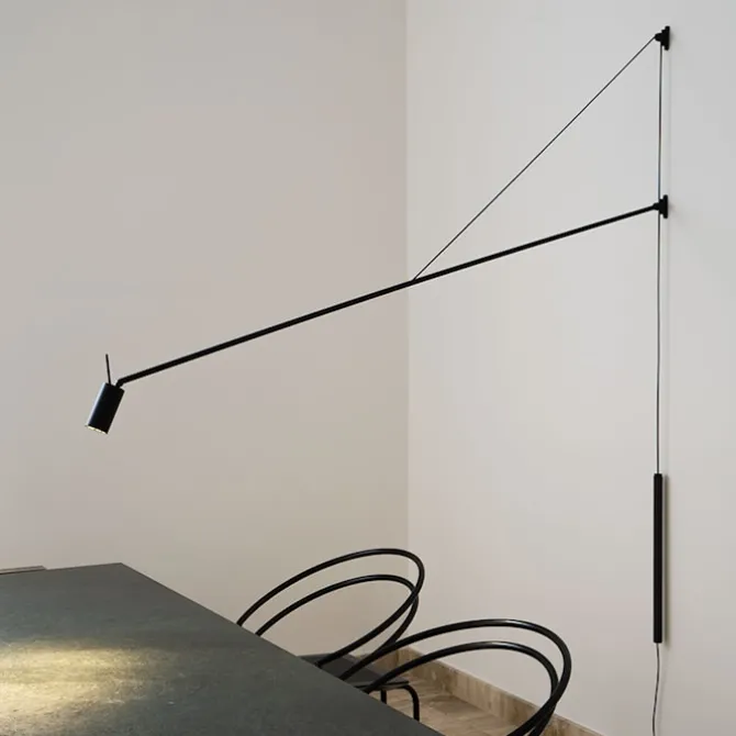 Swan Wall Lamp