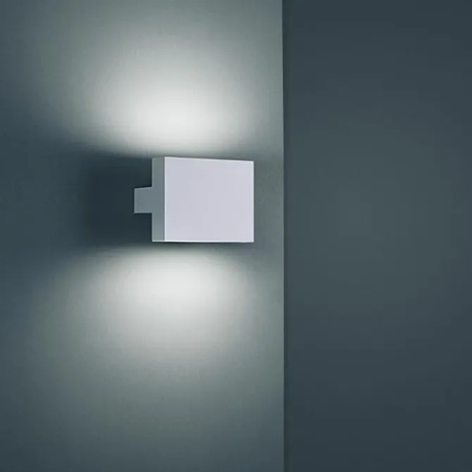 Tight Light