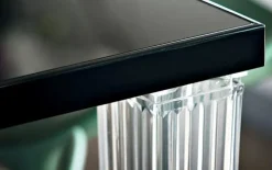 Top Top Dining Table