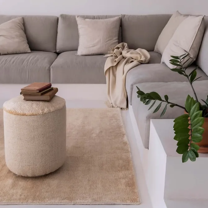 Tres Persian Pouf