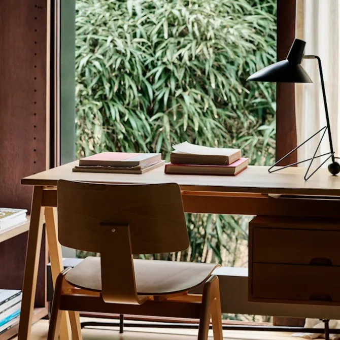 Tripod Table Lamp HM9