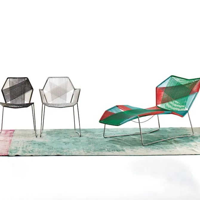 Tropicalia Chaise Longue Varnished