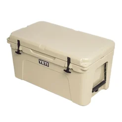Tundra 65 - Tan
