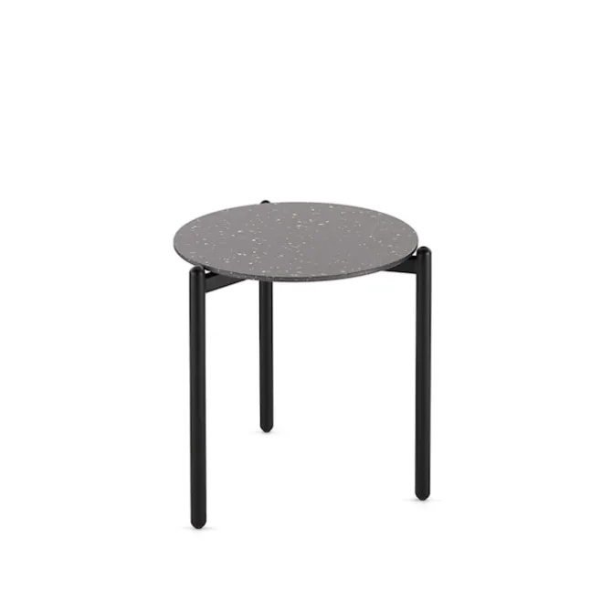 Undique Low Table 48x51