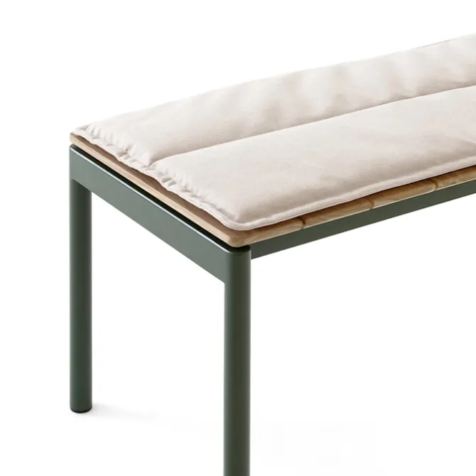 Ville Bench AV27