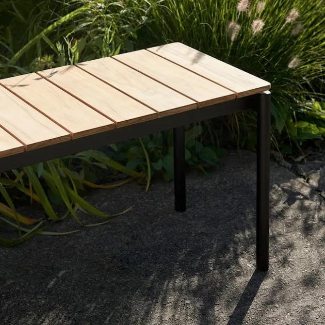 Ville Bench AV28
