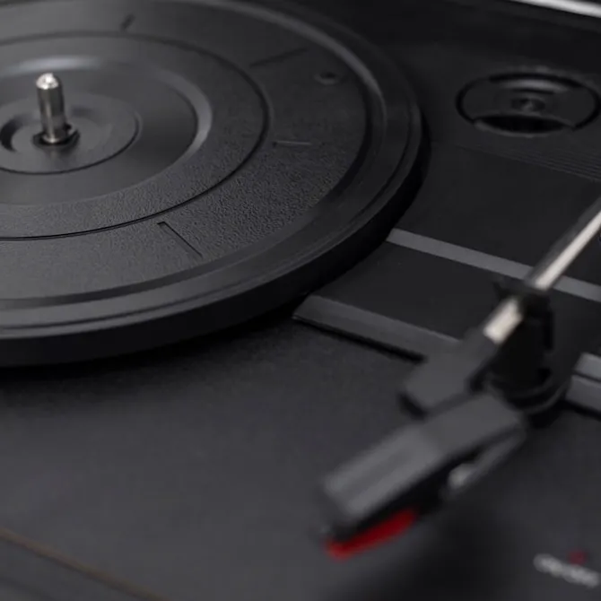 Voyager - Black Bluetooth