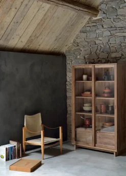 Wave Book Rack