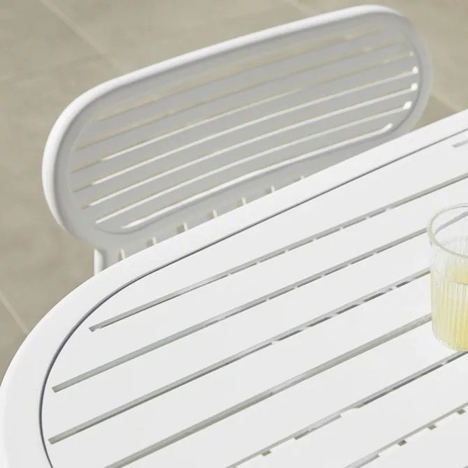 Week-End Square Table