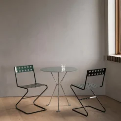 Zed Table